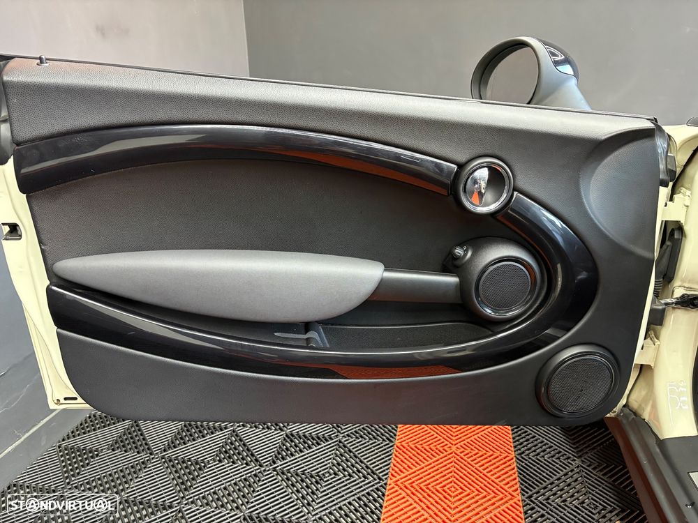 MINI 3 Portas Cooper S - 35