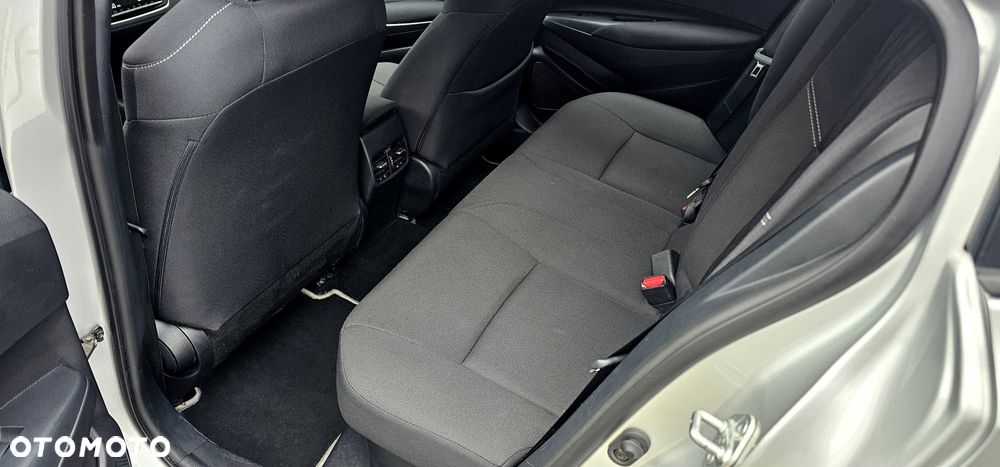 Toyota Corolla 1.8 Hybrid Comfort - 29