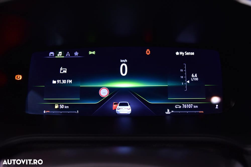 Renault Megane TCe Intens - 11