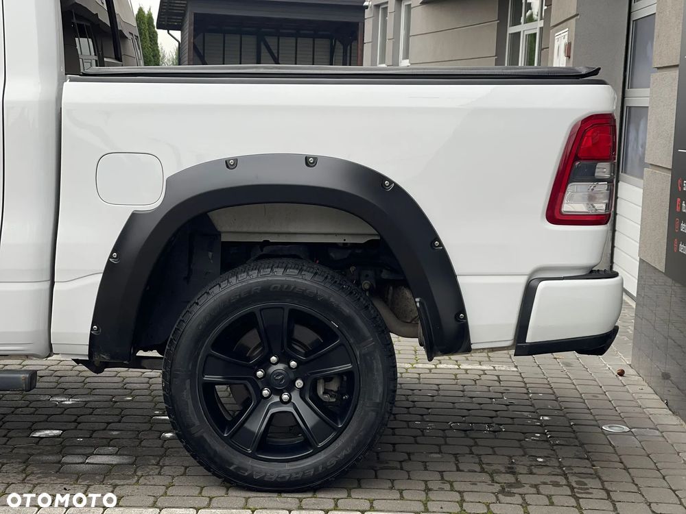 Dodge RAM 1500 5.7 4x4 - 12