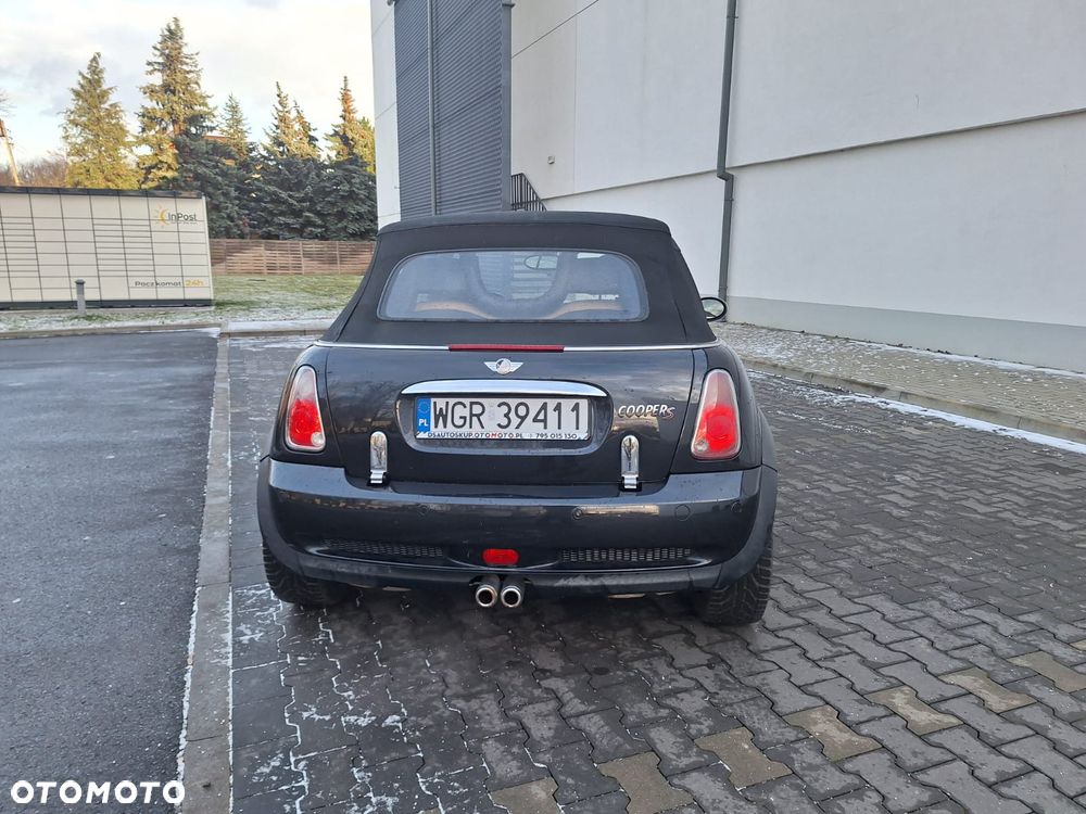 MINI Cooper S Sidewalk - 14