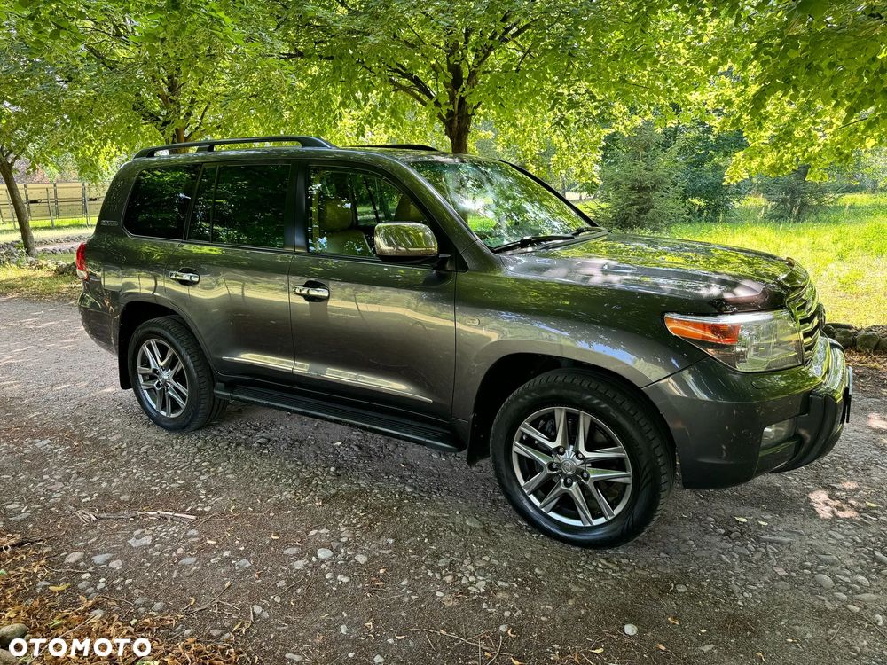 Toyota Land Cruiser LC 4.5 V8 D-4D Prestige Platinium - 3