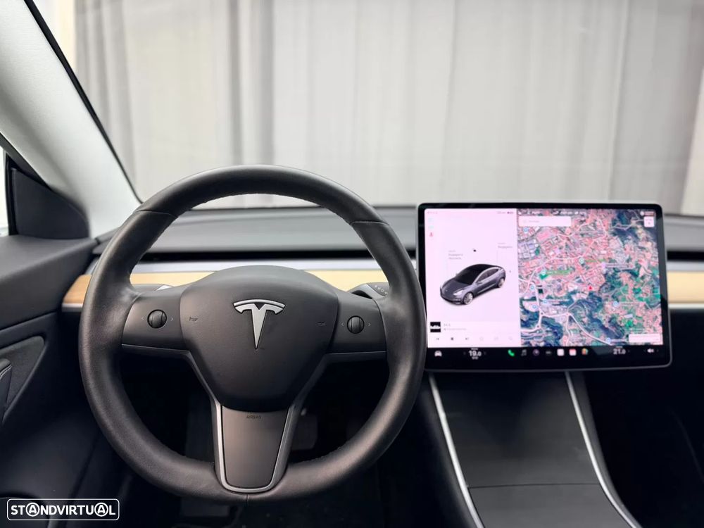 Tesla Model 3 Standard RWD Plus - 16