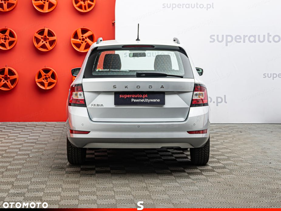Skoda Fabia 1.0 TSI Ambition DSG - 6