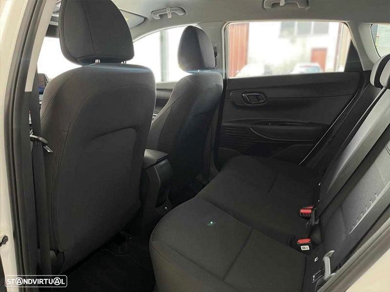 Hyundai Bayon 1.0 T-GDI Premium TT - 11