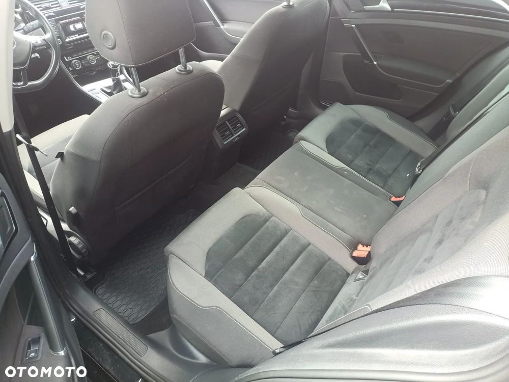 Volkswagen Golf 1.4 TSI BMT Highline - 11