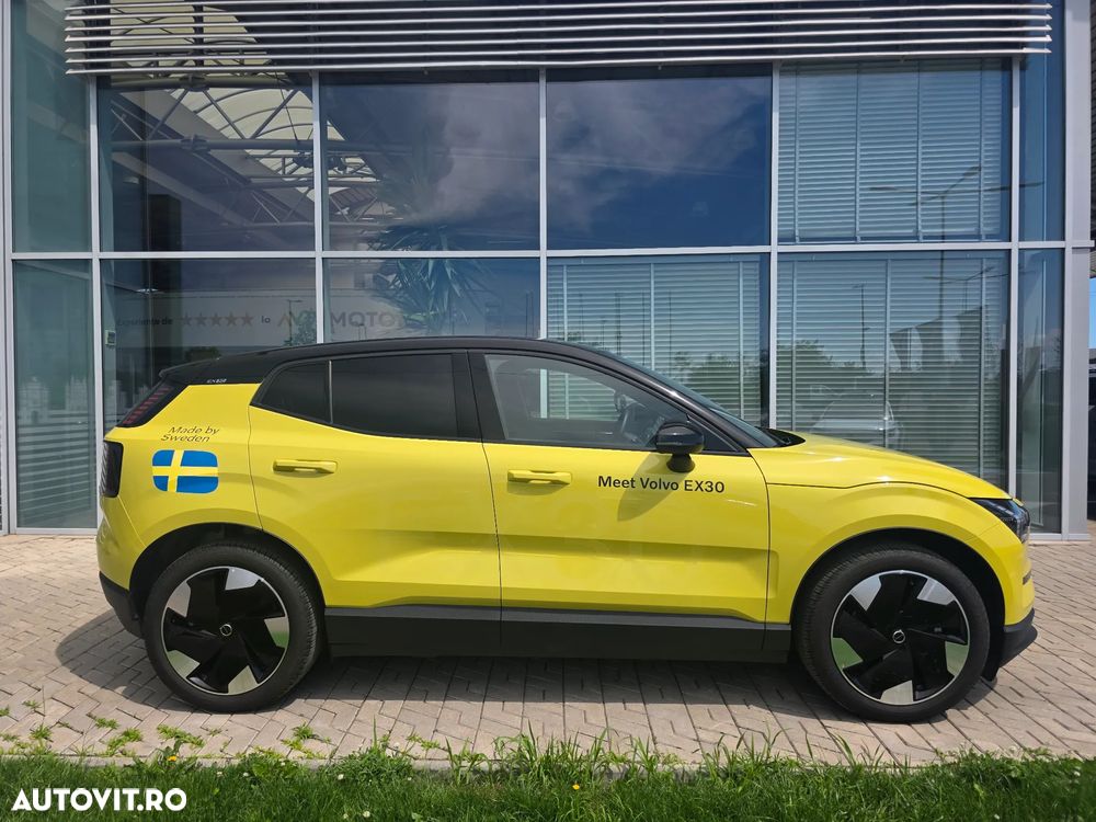 Volvo EX30 Single Motor Extended Range Plus - 6
