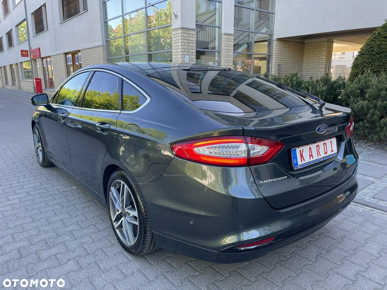 Ford Mondeo - 10