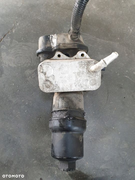 Podstawa Osłona Filtra Oleju Audi 2.0T 06D11721g - 1