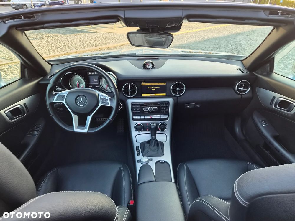 Mercedes-Benz SLK - 32