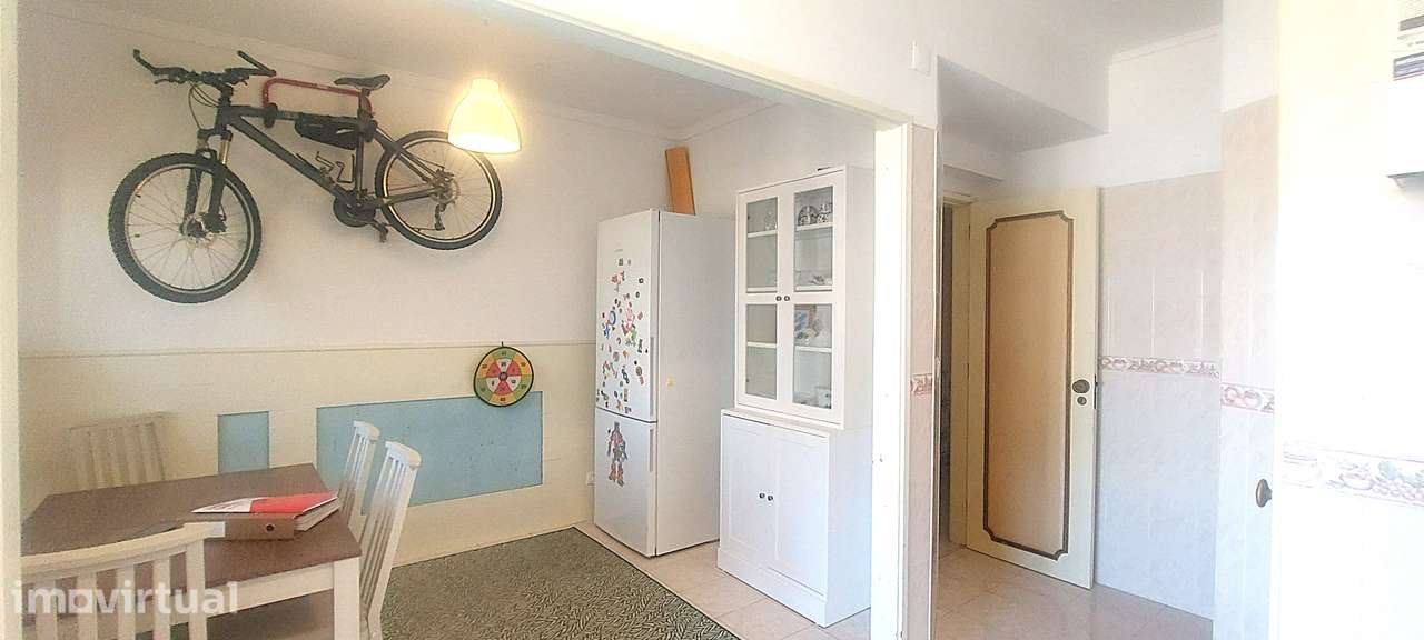 LARANJEIRO - Apartamento T4 ZONA METRO - Grande imagem: 3/20