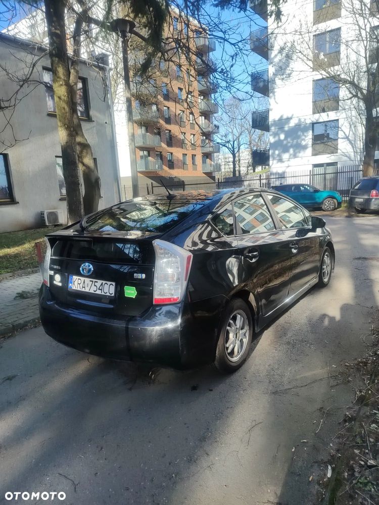 Toyota Prius 1.8 HSD Prestige - 5