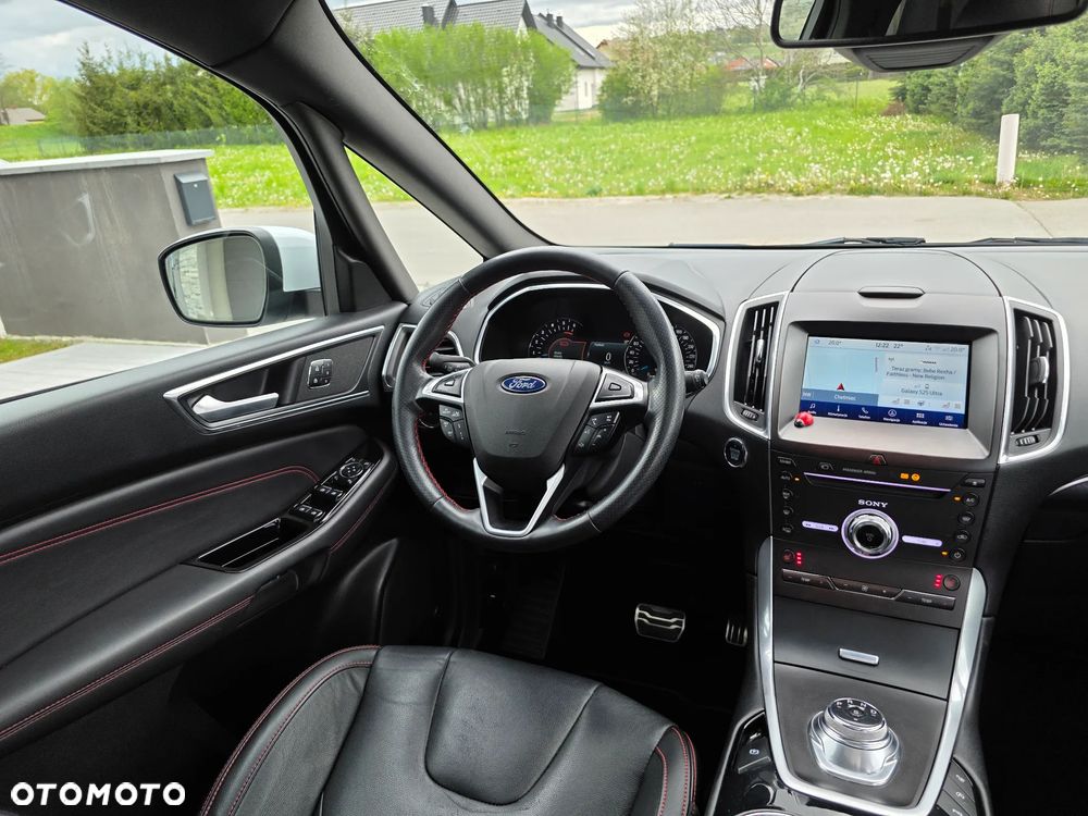 Ford S-Max 2.0 EcoBlue Allrad ST-LINE - 21