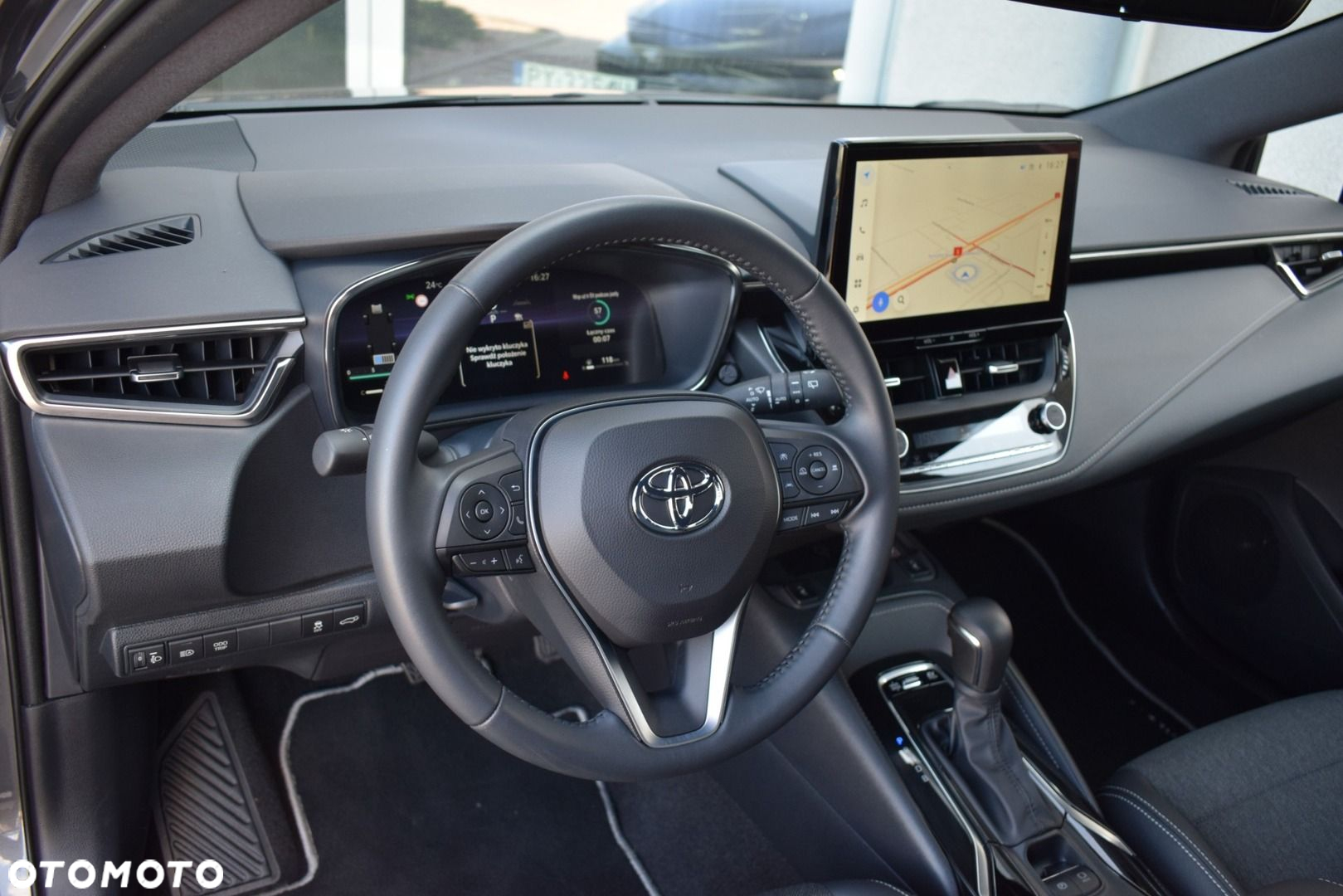 Toyota Corolla - 12