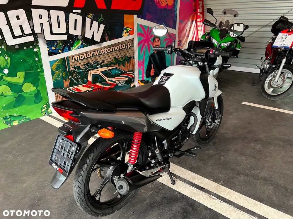 Honda CB - 15