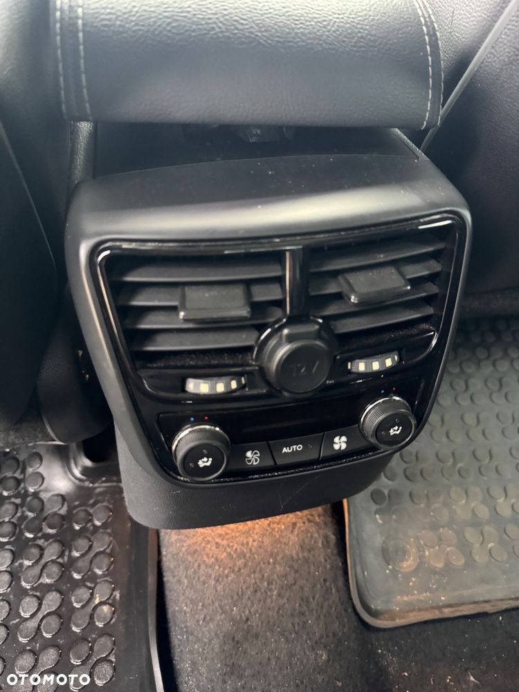 Peugeot 508 RXH Hybrid4 - 5