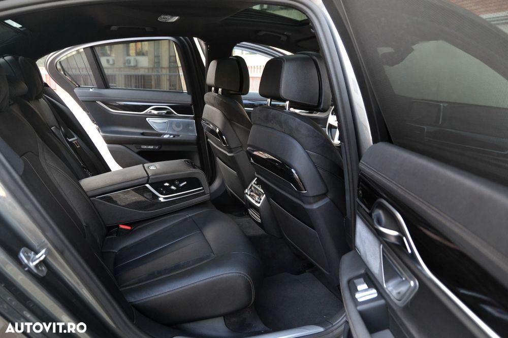 BMW Seria 7 740d xDrive - 22