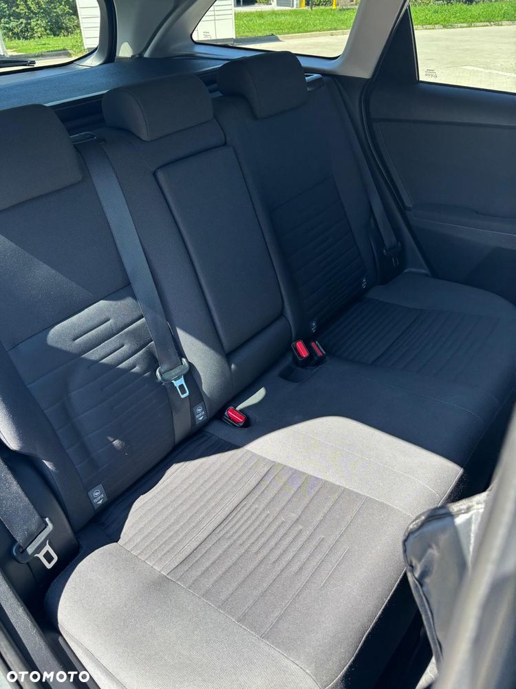 Toyota Auris - 14