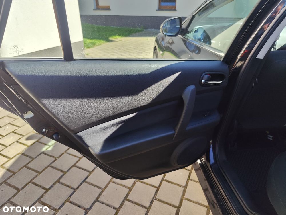 Mazda 6 Sport 2.0 MZR DISI Active - 8