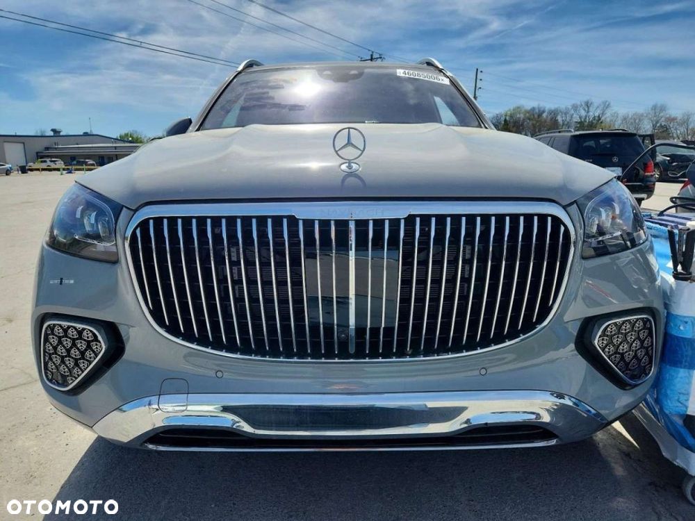 Mercedes-Benz GLS - 6