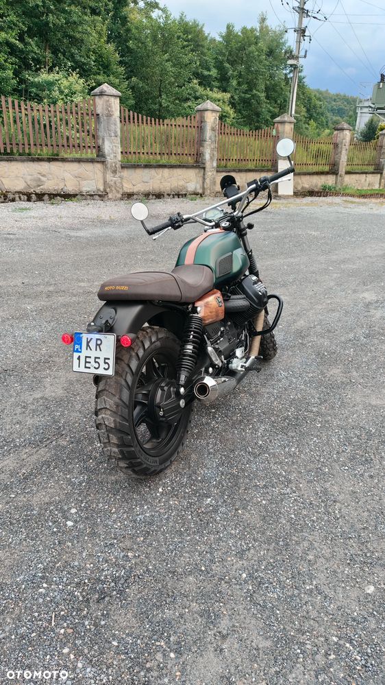 Moto Guzzi V7 - 4