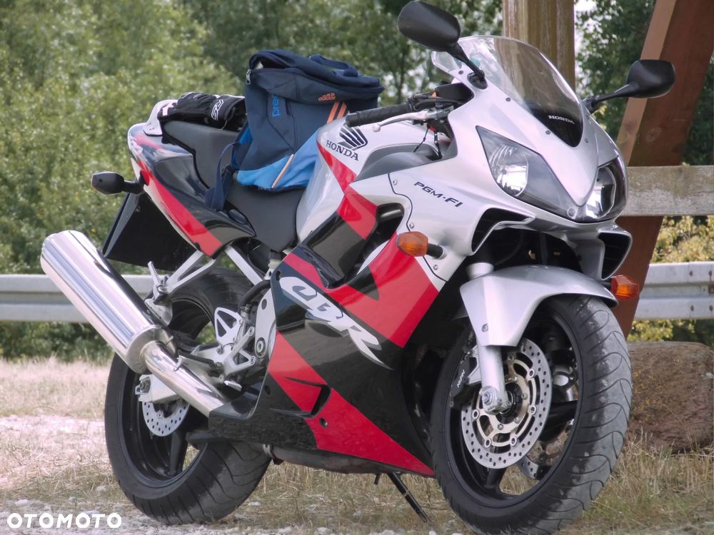Honda CBR - 2