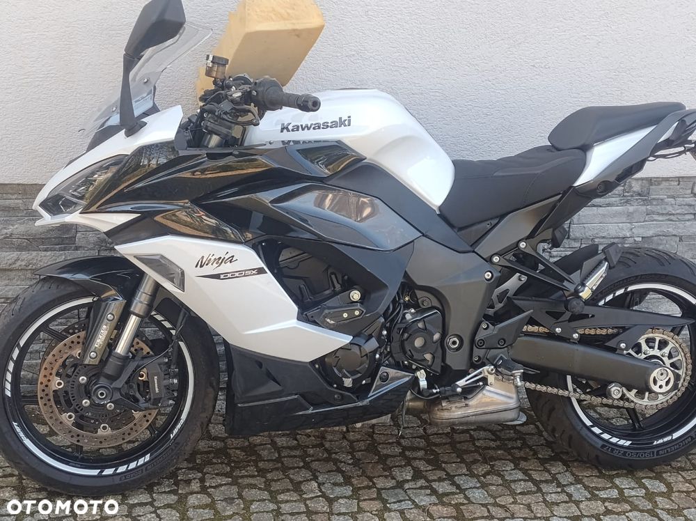 Kawasaki Ninja 1000 SX - 21