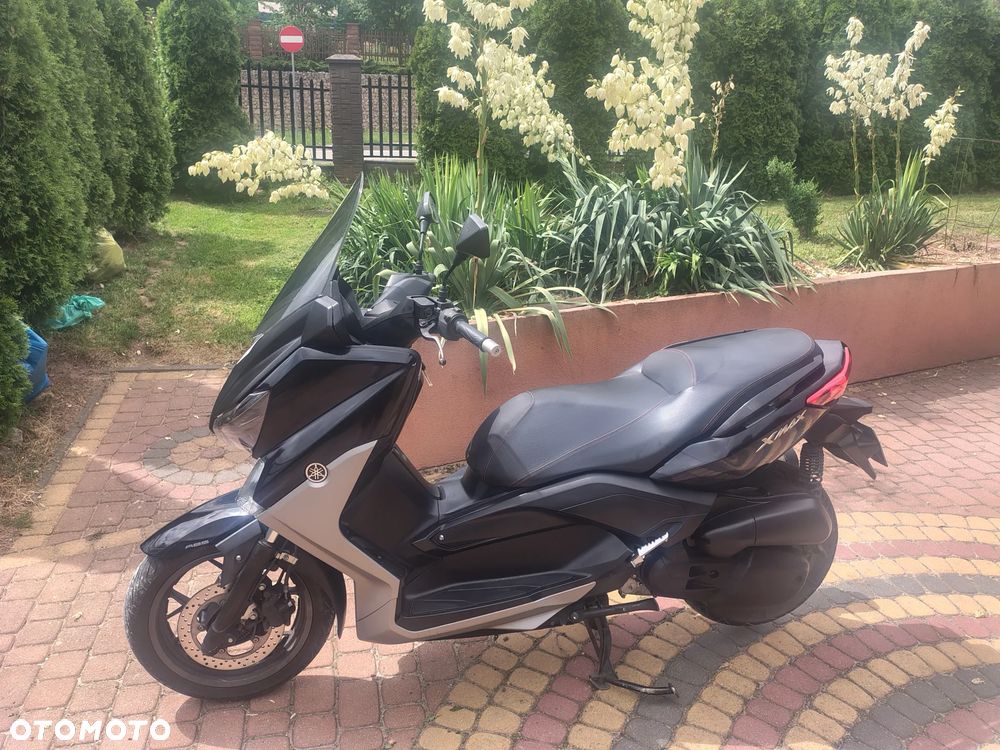 Yamaha X-max - 1