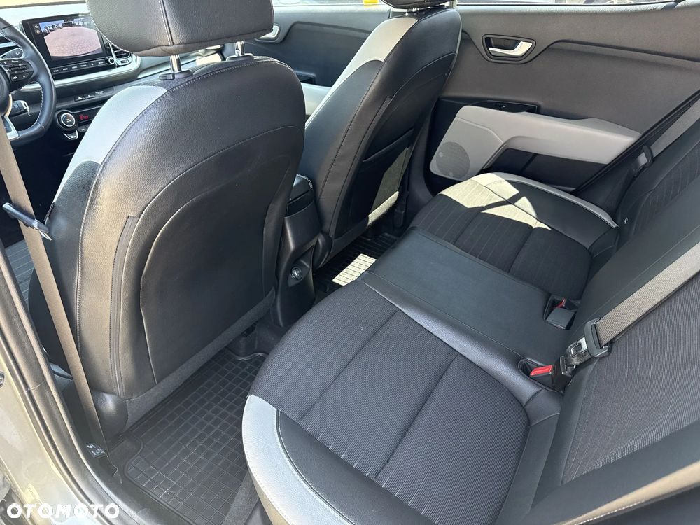 Kia Stonic 1.0 T-GDI MHEV L - 26
