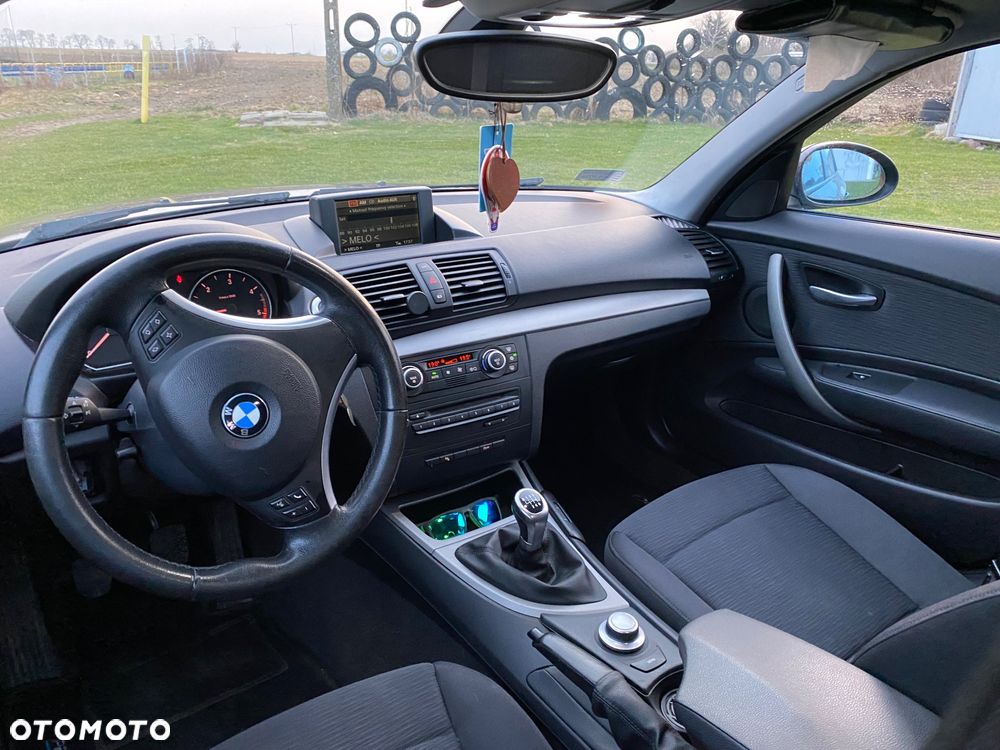BMW Seria 1 118d - 15