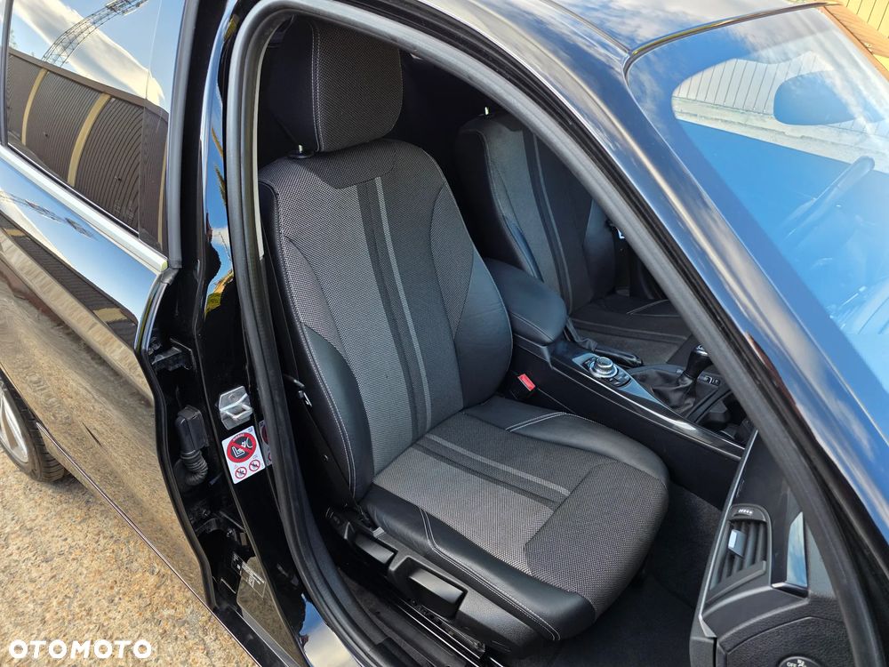 BMW Seria 1 116i Urban Line - 11