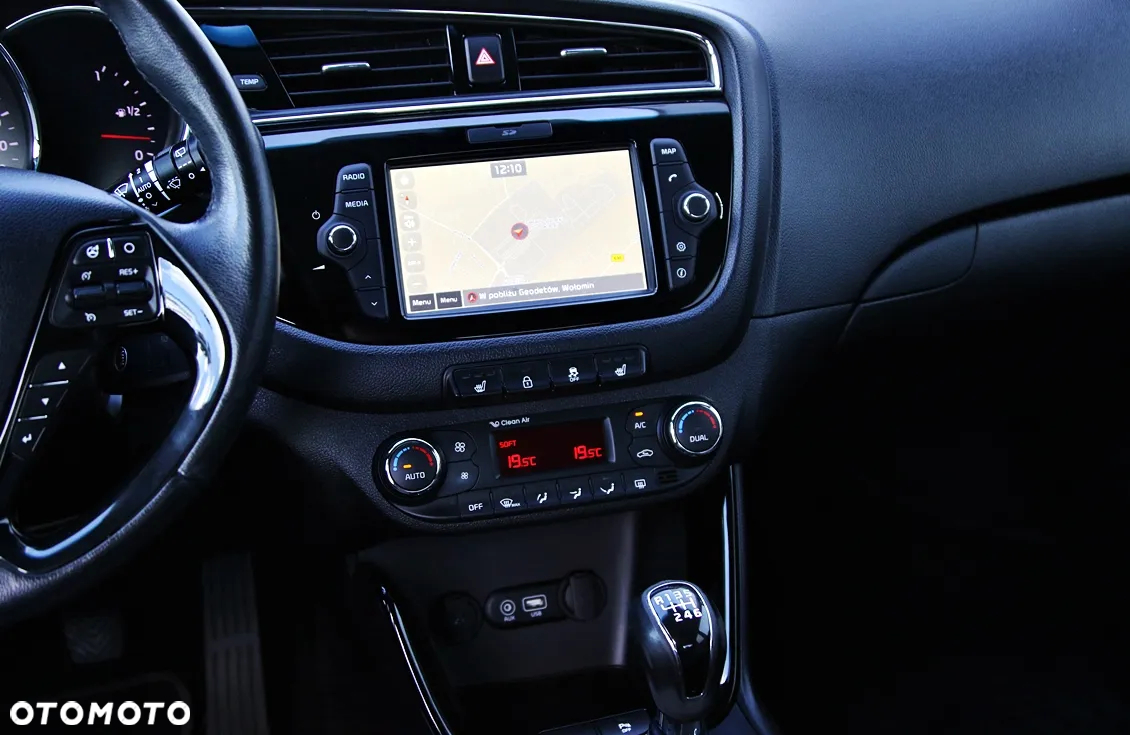 Kia Ceed 1.4 L Business Line - 27