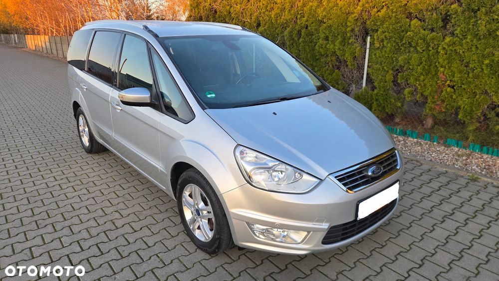 Ford Galaxy 2.0 TDCi Titanium - 16