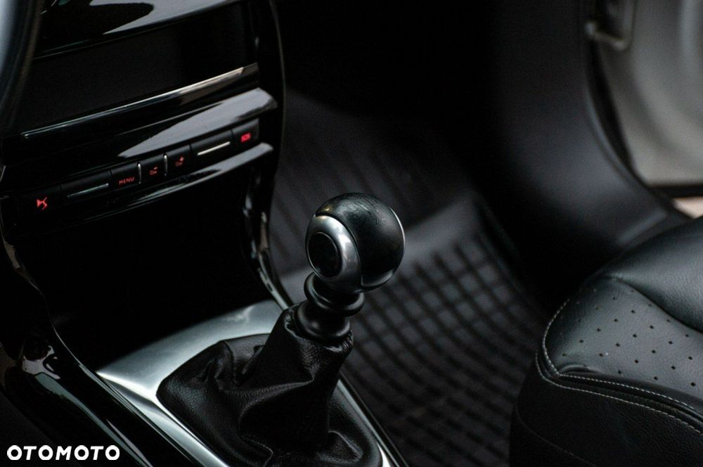 DS Automobiles DS 3 - 25