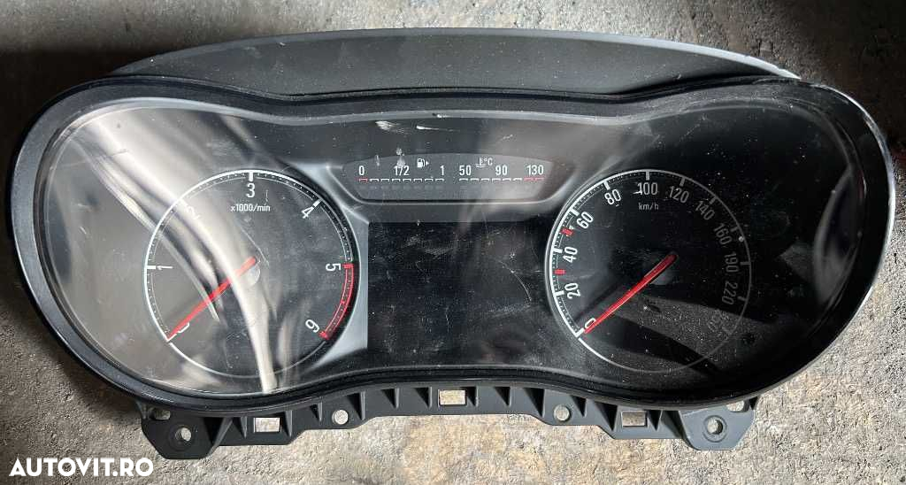 Ceasuri de bord Opel Zafira C cod 2469291 cod 39129406 - 2