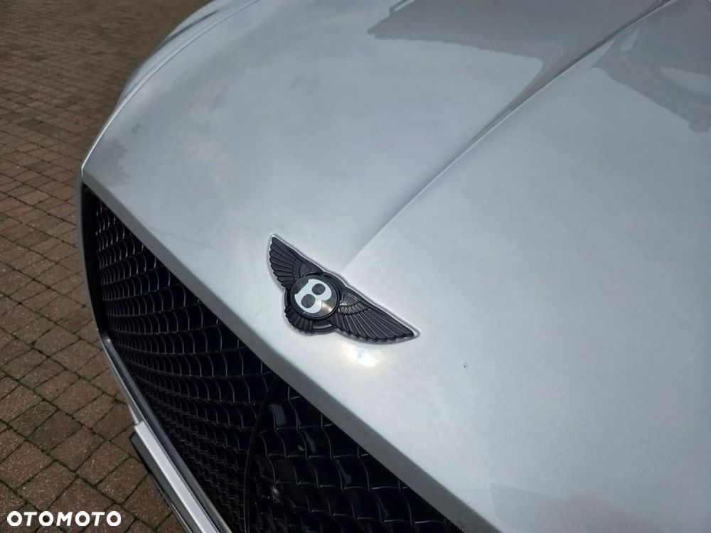 Bentley Continental GT - 15