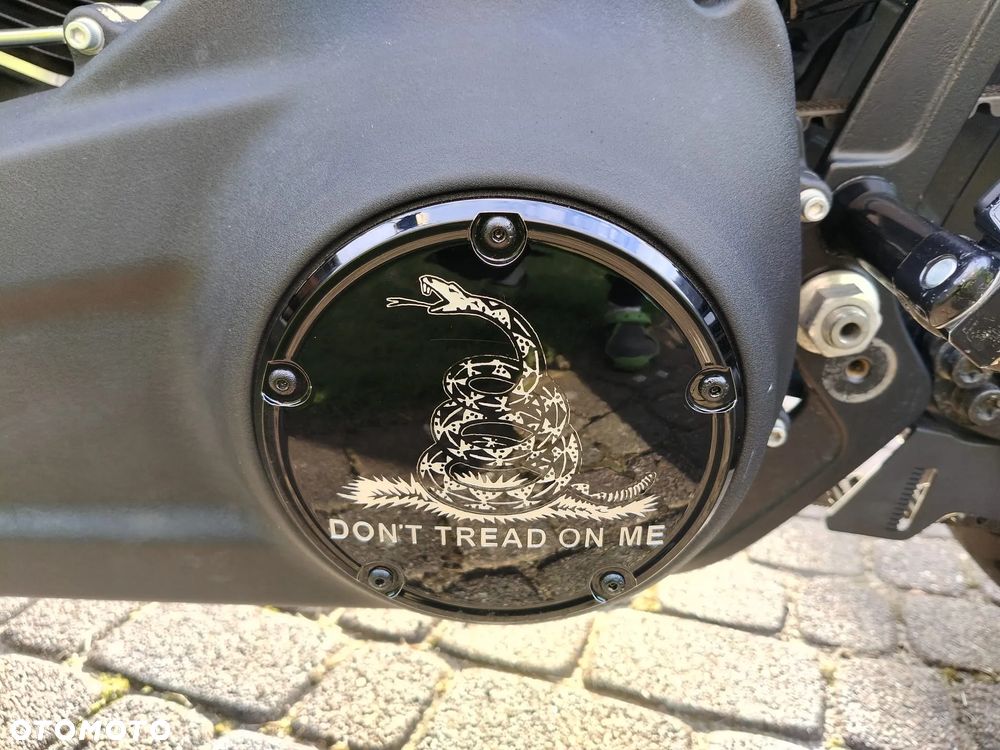 Harley-Davidson Softail Fat Bob - 18