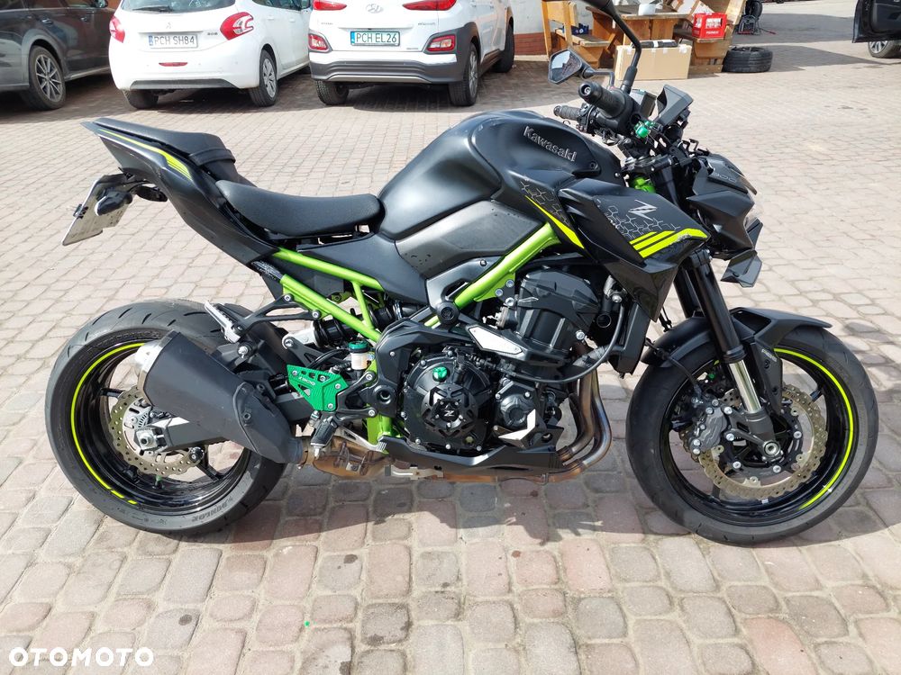 Kawasaki Z 900 - 6