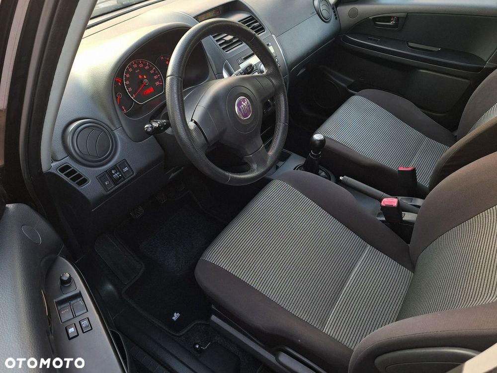 Fiat Sedici - 8