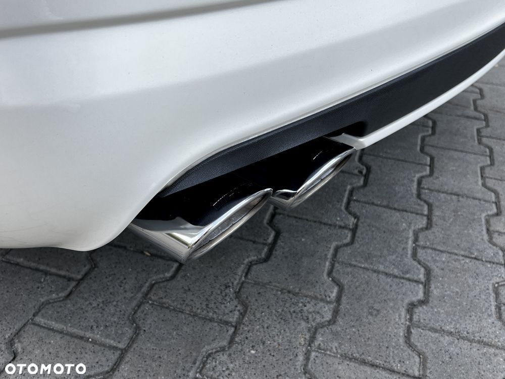 Mercedes-Benz CLS 63 AMG - 10