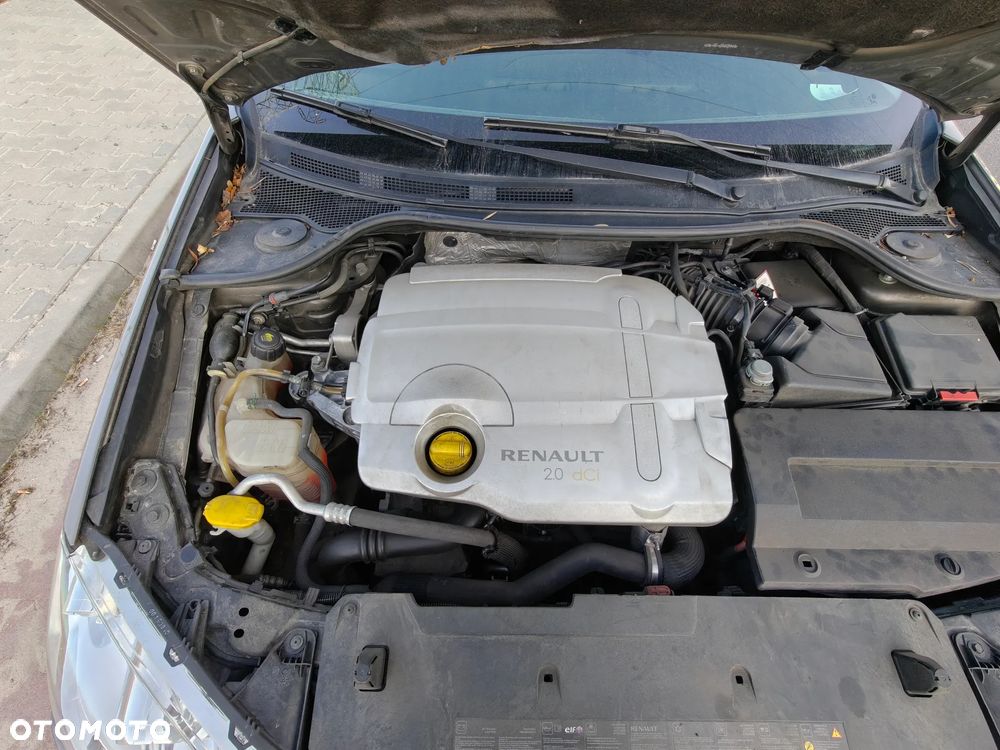 Renault Laguna 2.0 DCi FAP Expression - 9