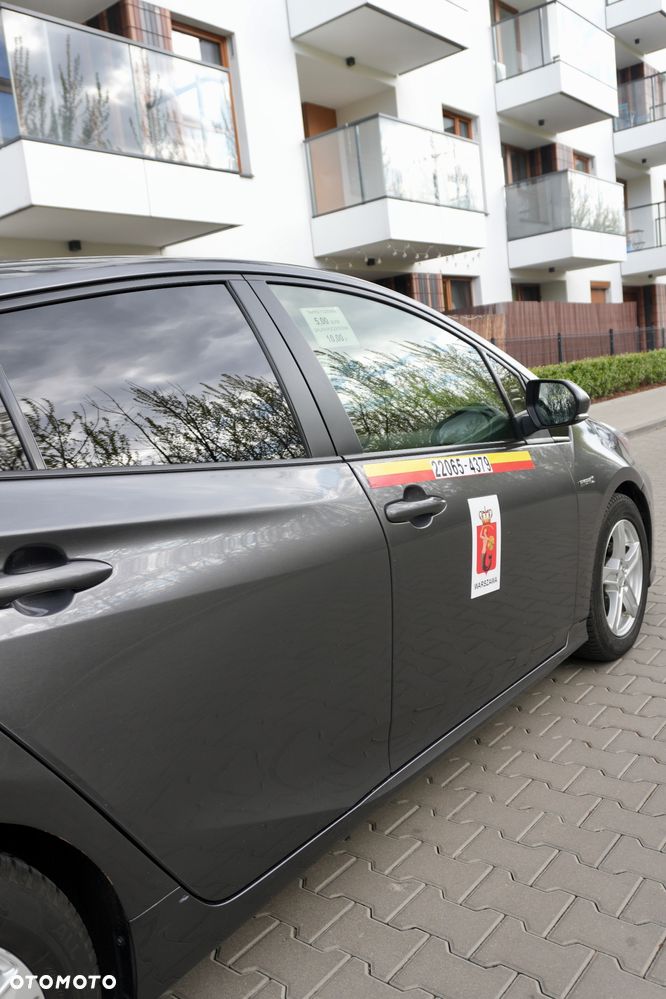 Toyota Prius 1.8 Hybrid Premium - 5