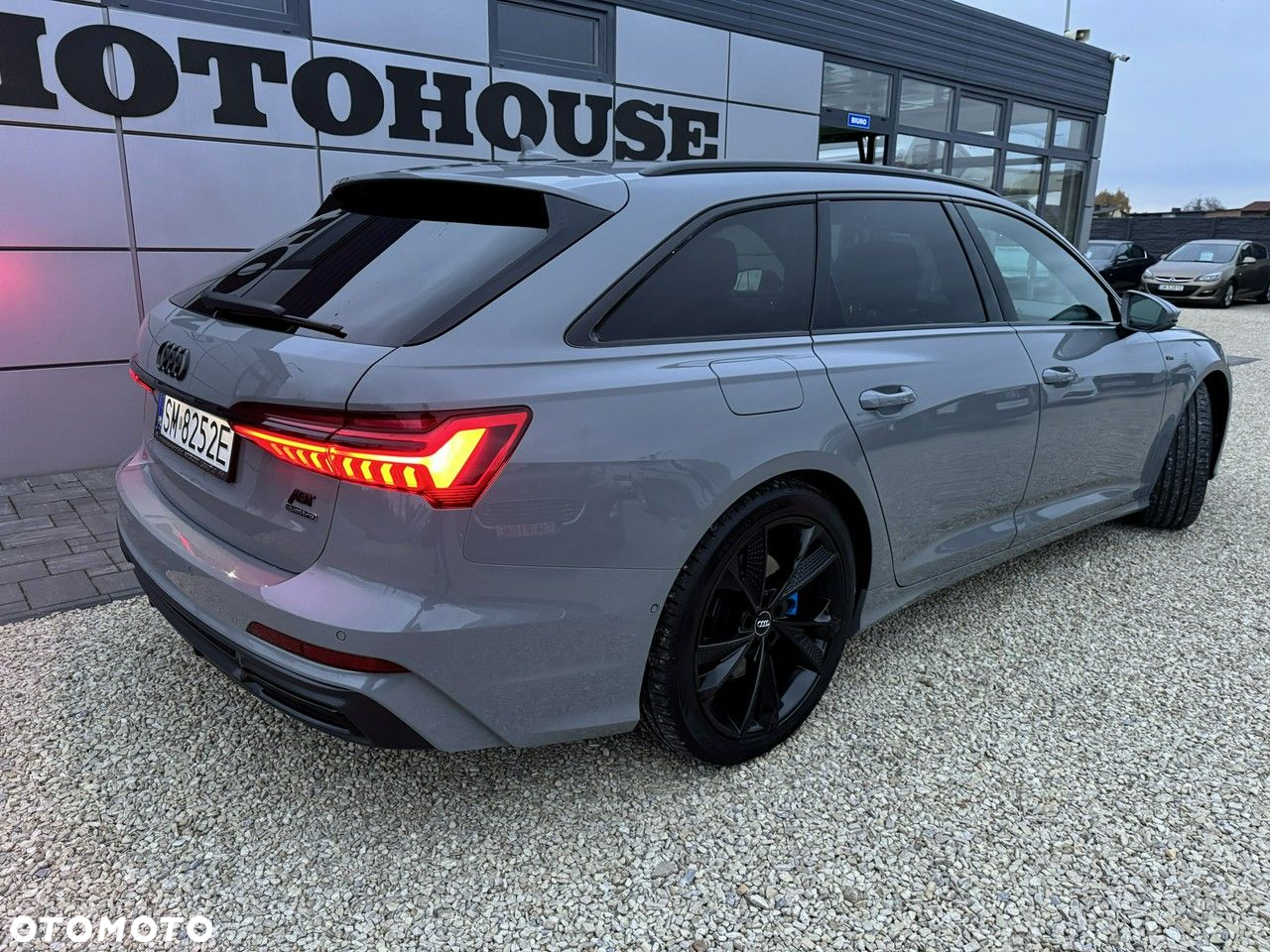 Audi A6 - 6