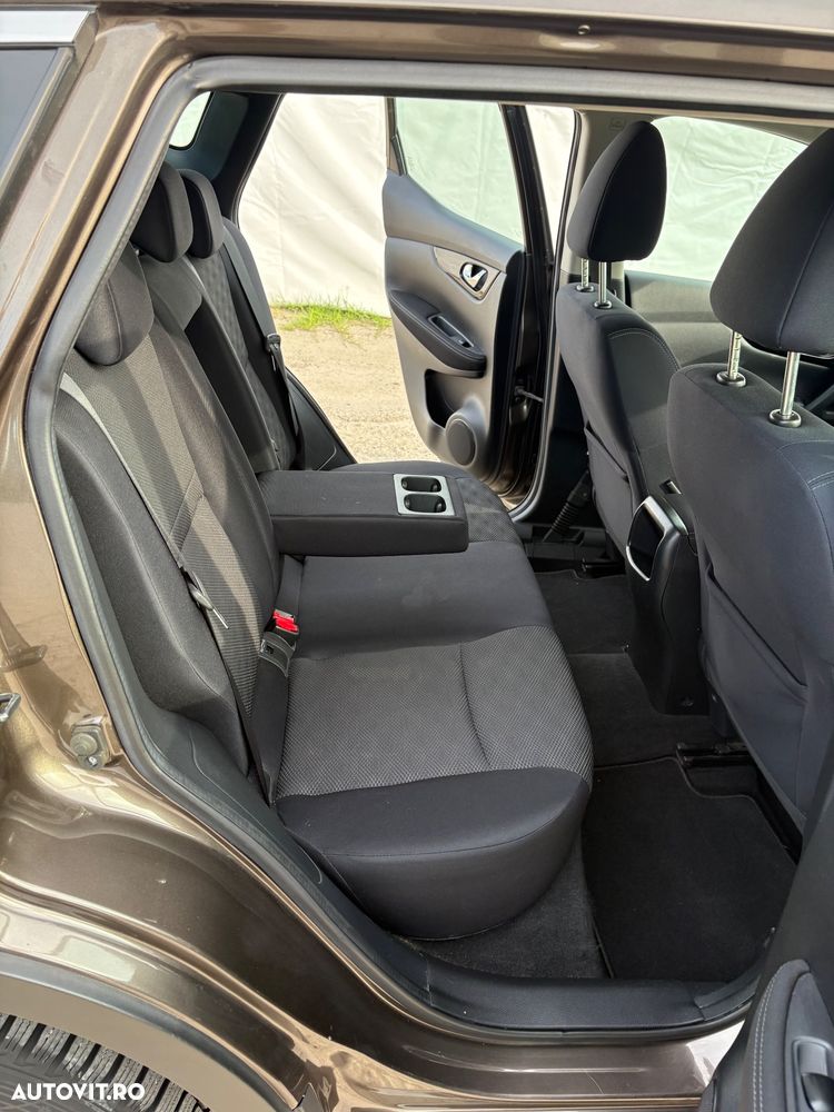 Nissan Qashqai - 11