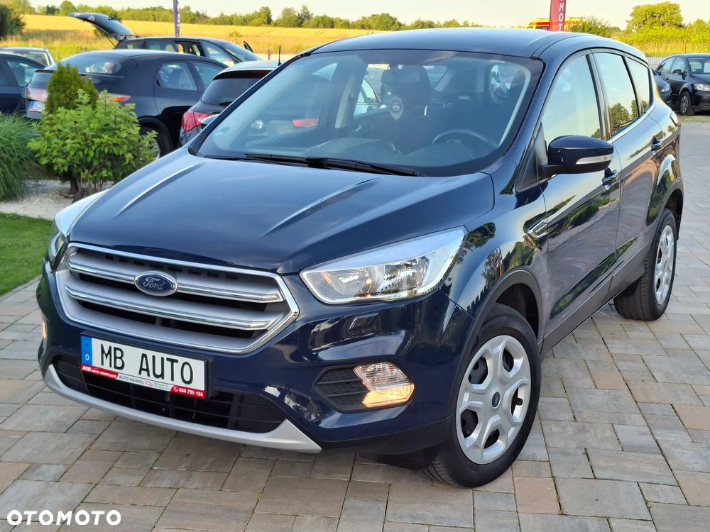 Ford Kuga 1.5 EcoBoost 2x4 Cool & Connect - 4