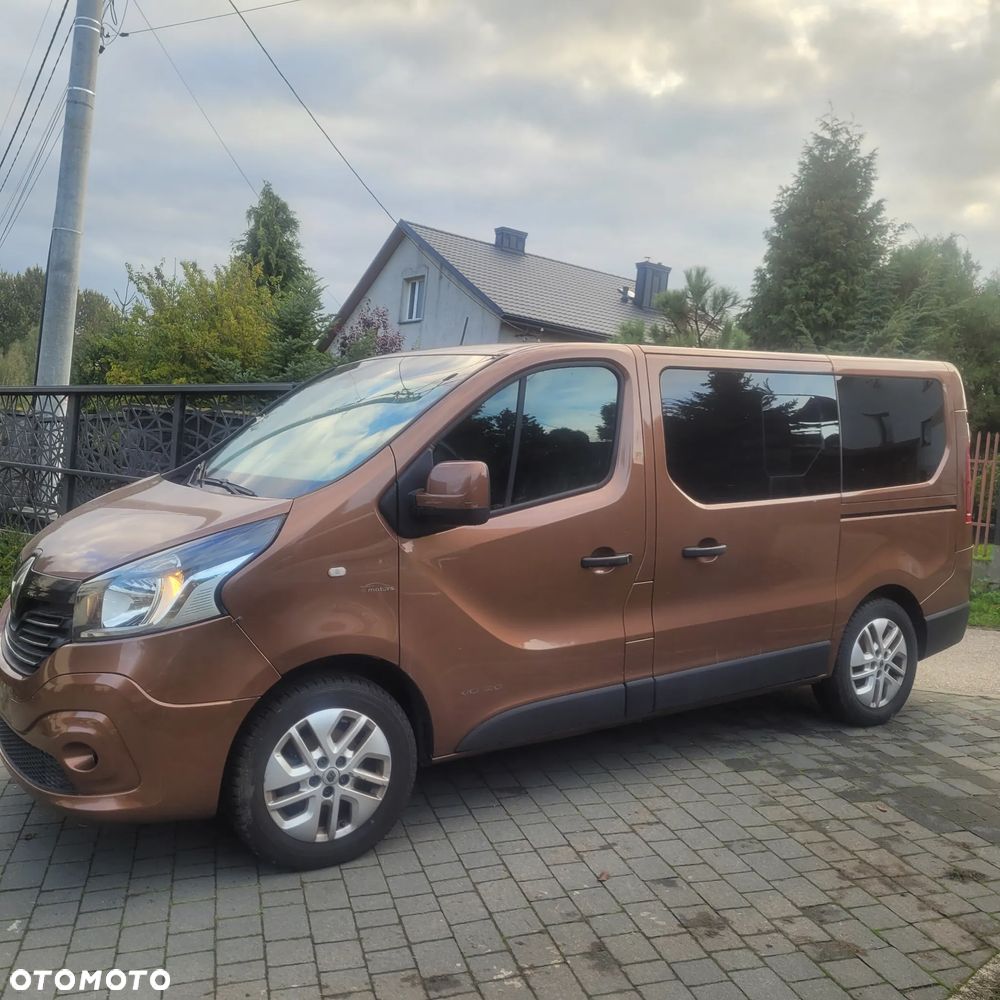 Renault Trafic - 1