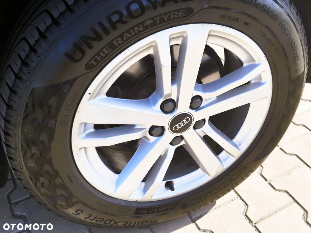 Audi Q3 - 18