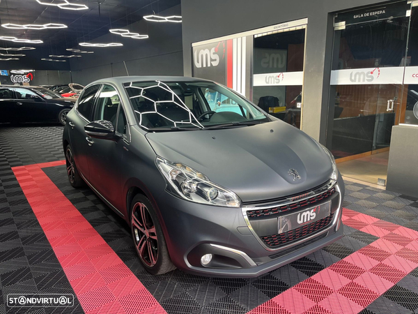 Peugeot 208 1.2 PureTech GT Line
