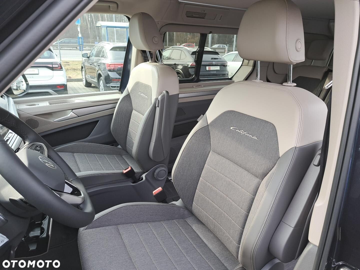 Volkswagen California - 11