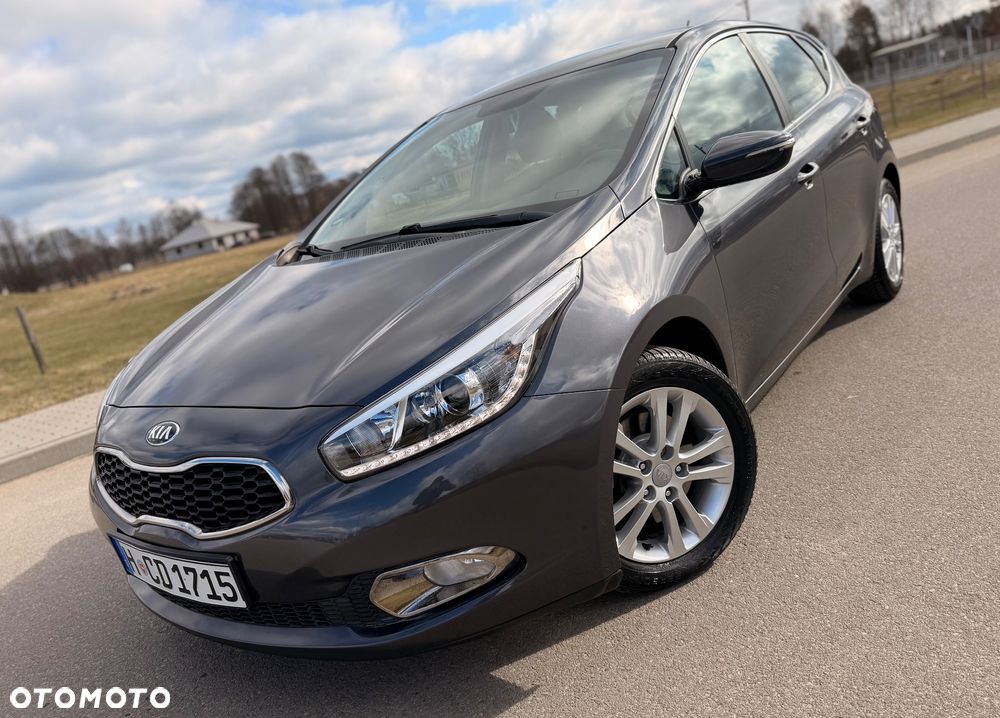 Kia Ceed 1.6 CRDi 128 Spirit - 1